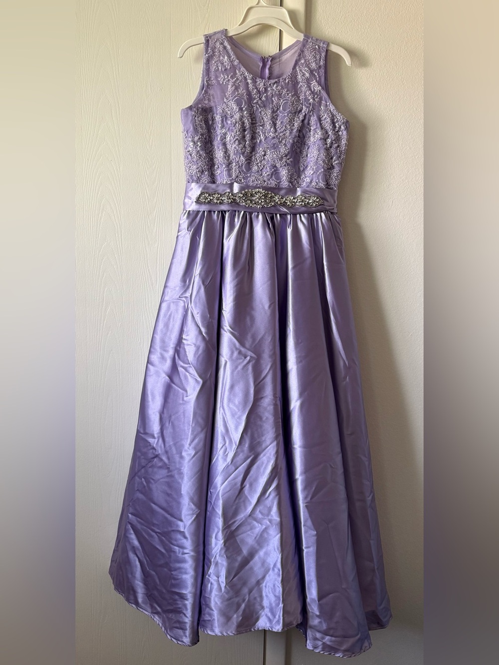 Teen purple prom dress